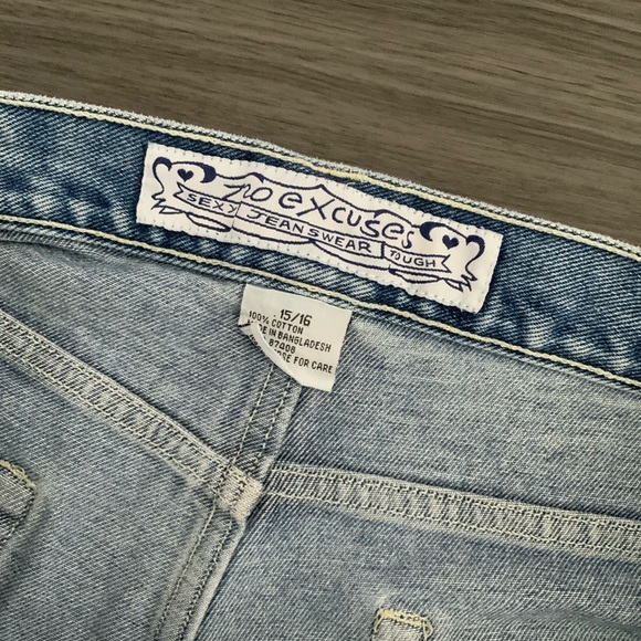 Vintage No Excuses Jean Shorts - Picture 4 of 7